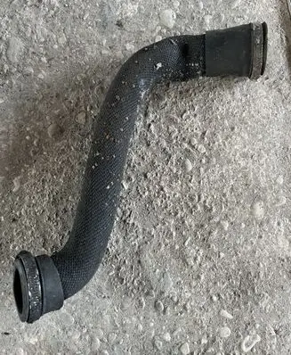 Opel Frontera A Intercooler hose/pipe