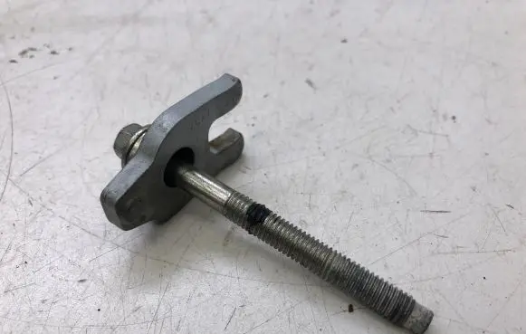 Nissan X-Trail T32 Fuel Injector clamp holder