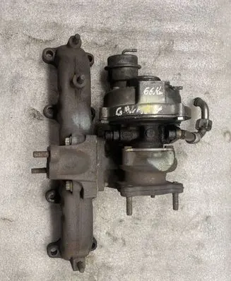 Volkswagen Sharan Turbo 038145701K