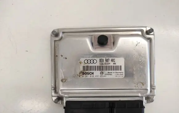 Audi A4 S4 B6 8E 8H Engine control unit/module 8E0907401 0281010494 11280306