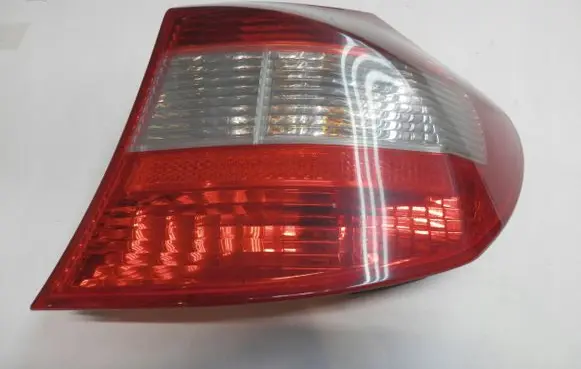 BMW 1 E81 E87 Rear/tail lights 6924502