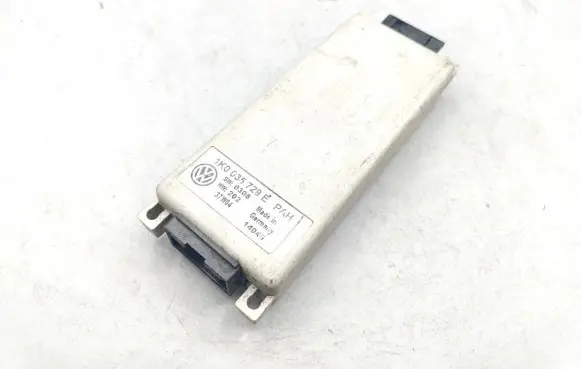 Volkswagen Touran I Phone control unit/module 1K0035729E 37W04 14045