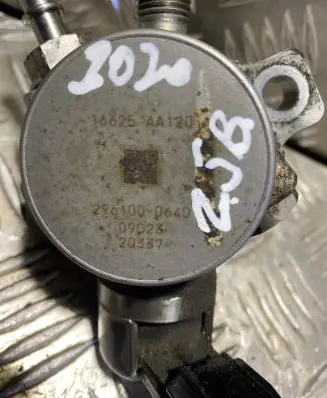 Subaru Legacy VII Fuel injection high pressure pump 16625AA120