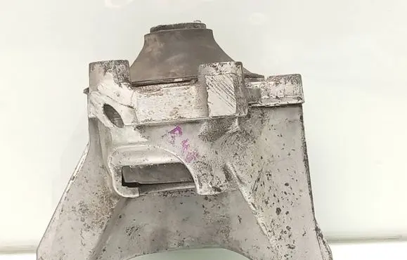 Honda CR-V Gearbox mount