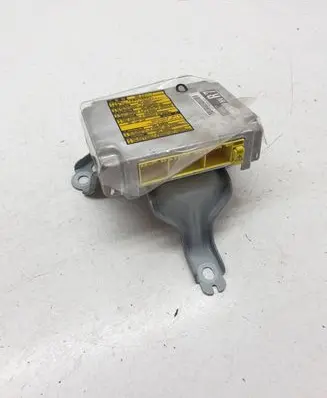 Lexus RX 330 - 350 - 400H Airbag control unit/module 1523007591 027591036ZB 8917048140