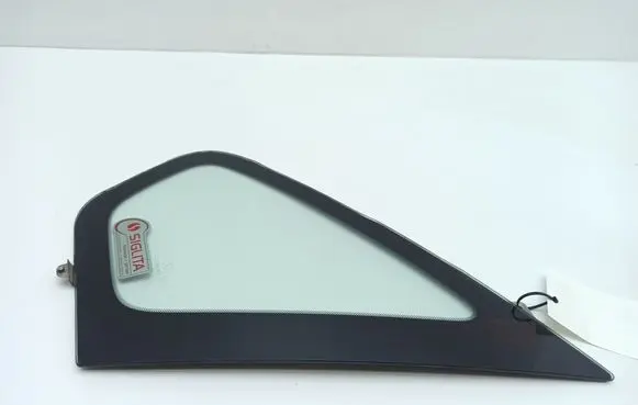 Subaru Legacy Rear side window 43R005165