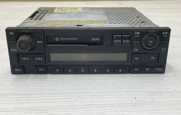 Volkswagen Polo Radio/CD/DVD/GPS head unit 8631122603