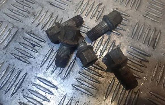 Audi A3 S3 8V Nuts/bolts 