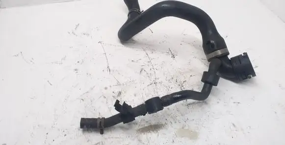 Volkswagen Touareg I Engine coolant pipe/hose 7L6122291F