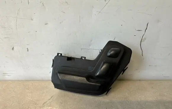 Mercedes-Benz ML W166 Seat control switch A1669053800