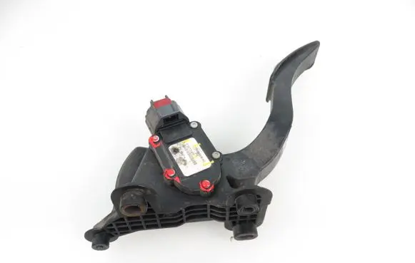 Mazda CX-9 Accelerator throttle pedal 7T439F836AC