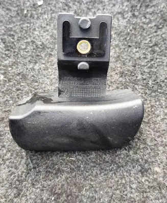 Volkswagen PASSAT B5.5 Seat adjustment handle 1J0881254E 1J0881254