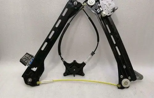 Mercedes-Benz C W204 Front door window regulator with motor A2187200379
