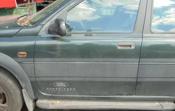 Land Rover Freelander Front door