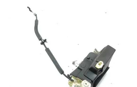 Maserati Quattroporte Rear door lock