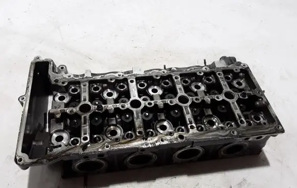Engine head
