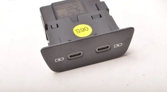 Volkswagen Golf VIII USB socket connector 2G6035718