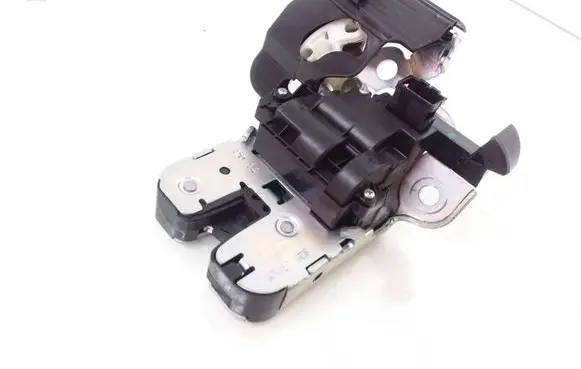 Audi A1 Tailgate/trunk/boot lock/catch/latch 8r0827505