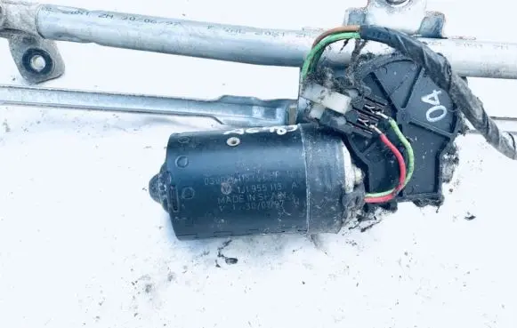 Audi A3 S3 8L Wiper motor 1j1955113a 0390241137