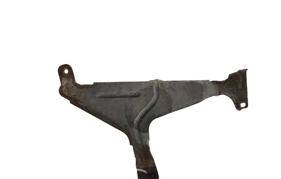 Volvo V40 Front bumper mounting bracket 31407779