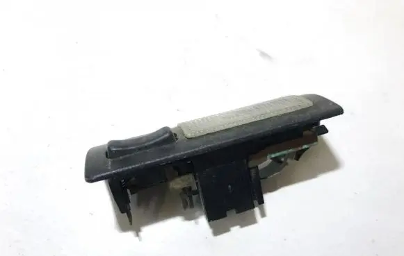 Volkswagen PASSAT B4 Rear seat light 357947291 ulo7210117