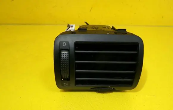 Volkswagen PASSAT B5.5 Dashboard side air vent grill/cover trim 3B0819704D