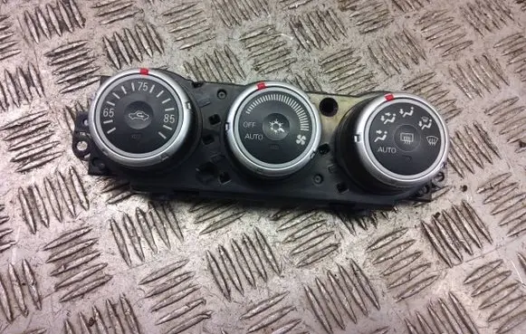 Mitsubishi Outlander Climate control unit 7820A081