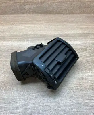 BMW 3 E46 Dashboard side air vent grill/cover trim 8361898