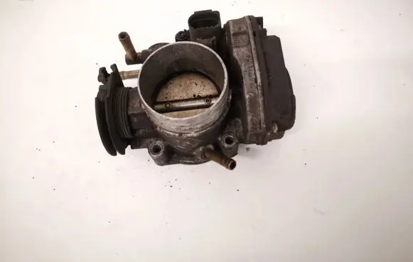 Audi A3 S3 8L Throttle valve 06A133054J