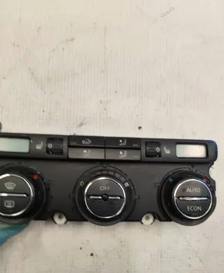 Volkswagen Touran I Air conditioning (A/C) switch 