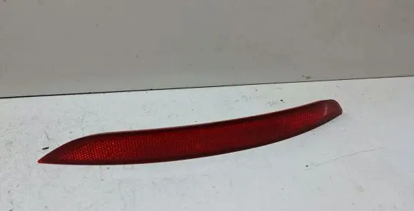 BMW 2 F46 Rear tail light reflector 7360871