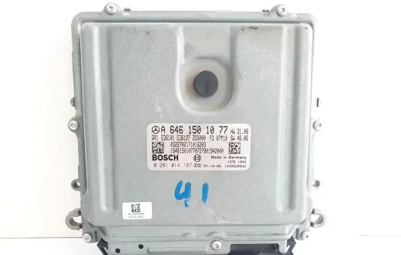 Mercedes-Benz Vito Viano W639 Engine control unit/module A6461501077 0281014187