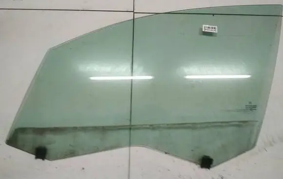 Citroen C5 Front door window glass four-door AS2