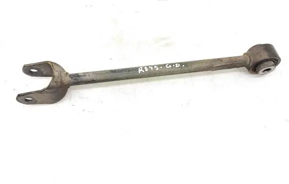 Rear control arm