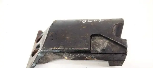 Peugeot 807 Engine mounting bracket 194901080