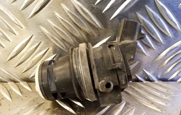 Toyota Camry Windscreen/windshield washer pump 8533060190 0602104541