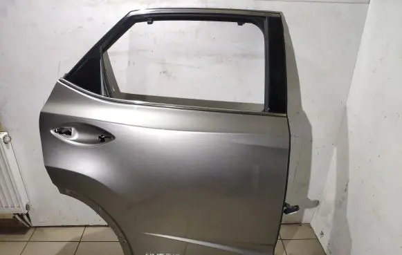 Lexus RX 450H Rear door