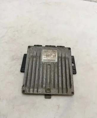Renault Kangoo I Engine control unit/module 8200253520 80957A 8200140057