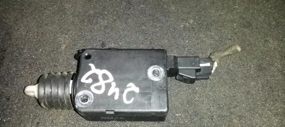 Opel Vectra B Central locking motor 90460062 1101215