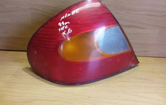 Ford Mondeo Mk III Rear/tail lights 96BG13A603
