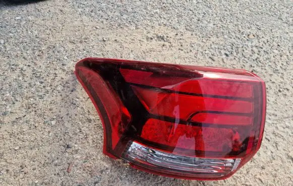 Mitsubishi Outlander Rear/tail lights STANLEYW2869