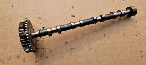 Mitsubishi Outlander Camshaft 1015B426