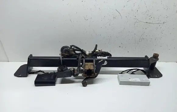 BMW X1 F48 F49 Tow bar set 12037315 6884356 5DS01111180