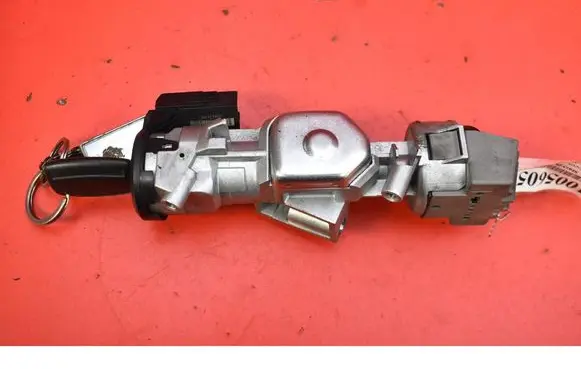 Ford Focus C-MAX Ignition lock 3M51-3F880-AC