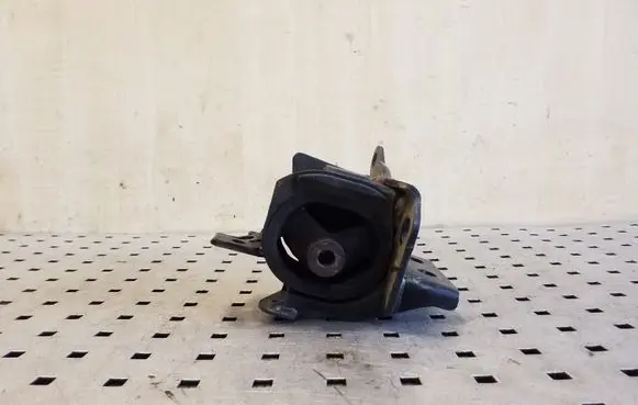 Toyota Corolla Verso AR10 Gearbox mount