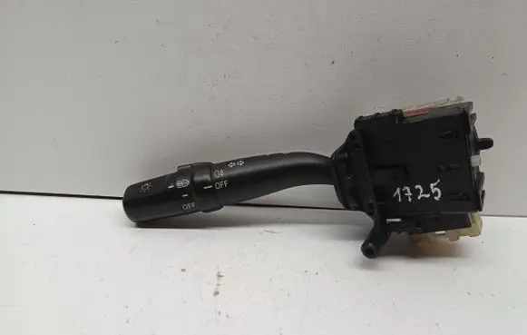 Toyota Avensis T250 Indicator stalk 173650