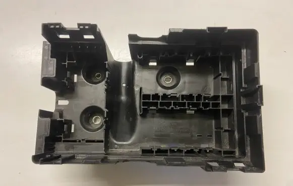 Chrysler Town u0026 Country V Fuse box cover 68158445AC