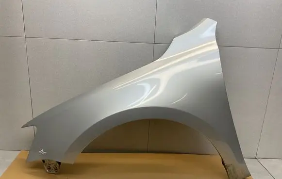 Volkswagen Jetta VI Fender