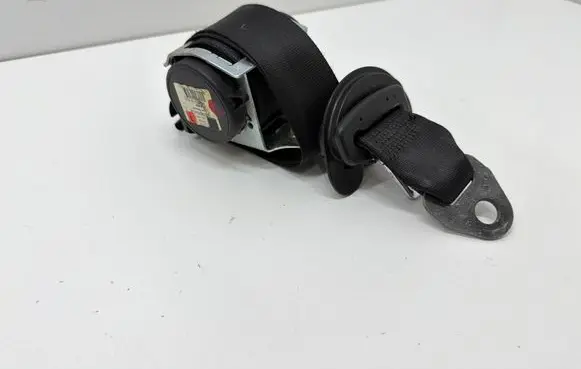 BMW 5 E60 E61 Front seatbelt 601629800D