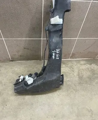 Mercedes-Benz GLE W167 Windshield washer fluid reservoir/tank A1678605700 A1678690000